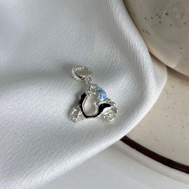 Berloque Motinha Banho Prata 925