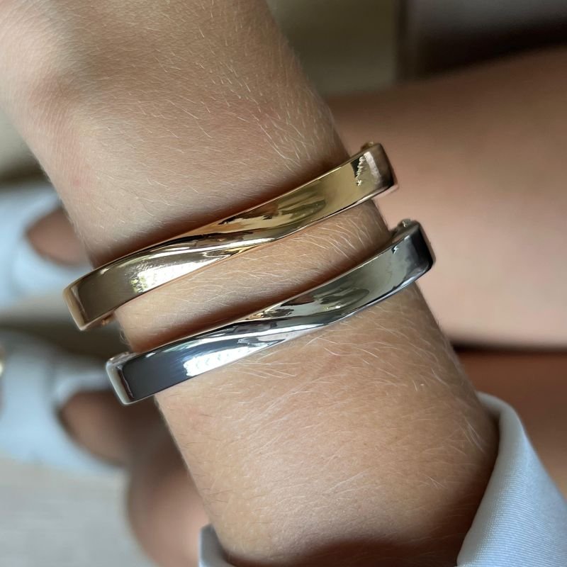 Bracelete Biju Fina Dourado/Ródio