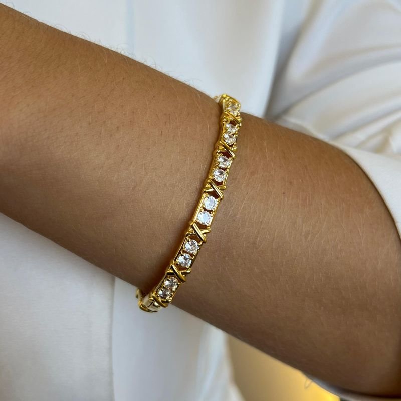Bracelete Cravejado Inspiração Alta Joalheria Banho Ouro 18k / Prata 925