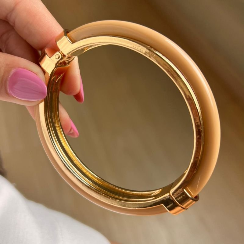 Bracelete Resinado Biju Fina Dourado