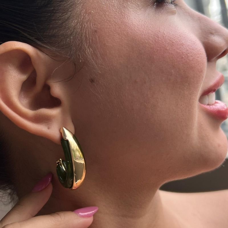Brinco Argola Gota Resinado Biju Fina Dourado