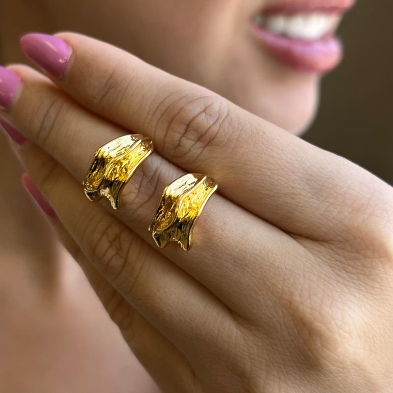 Brinco Argola Orgânica Aço Inoxidável Dourado