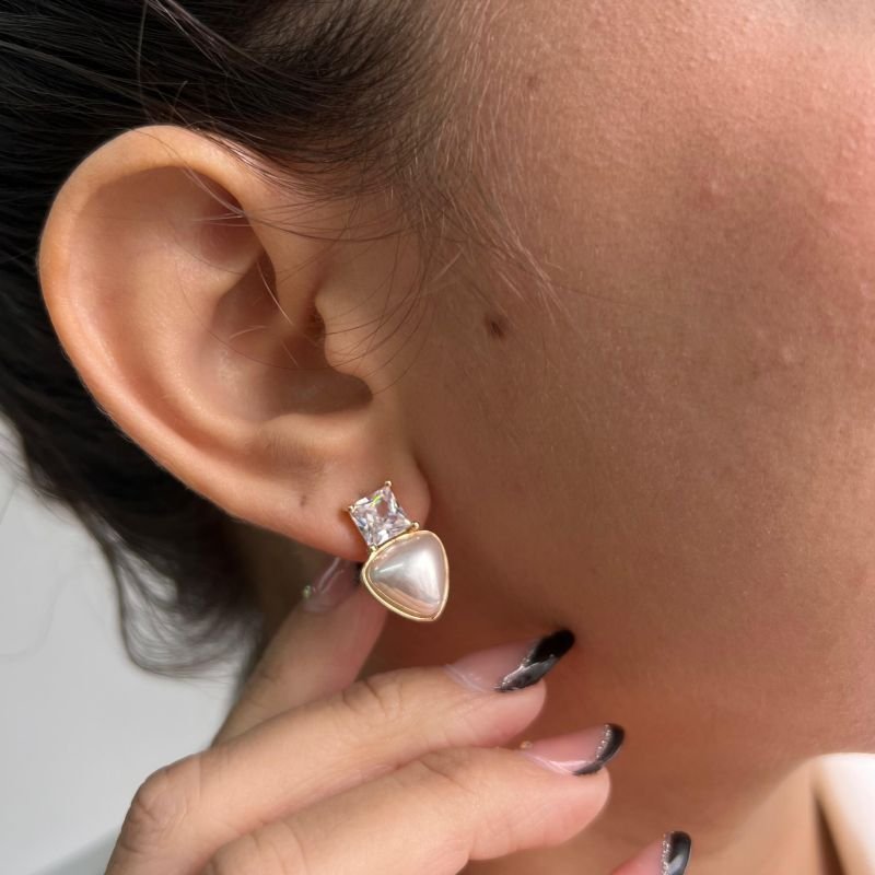 Brinco Biju Fina Dourado/Ródio