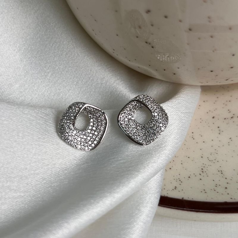 Brinco Biju Fina Dourado/Ródio