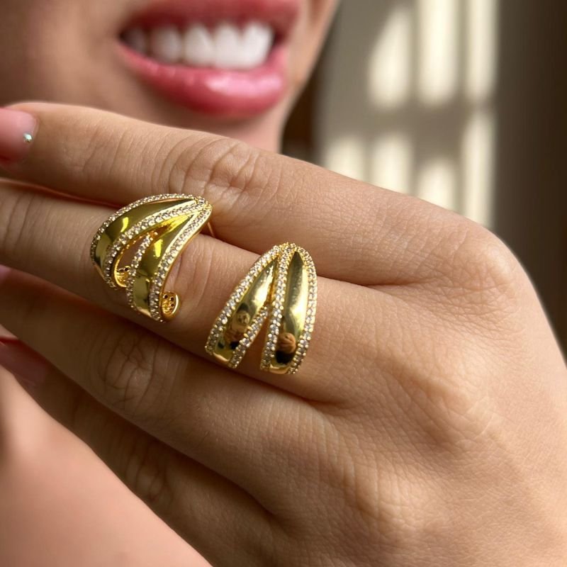 Brinco Biju Fina Dourado/Ródio