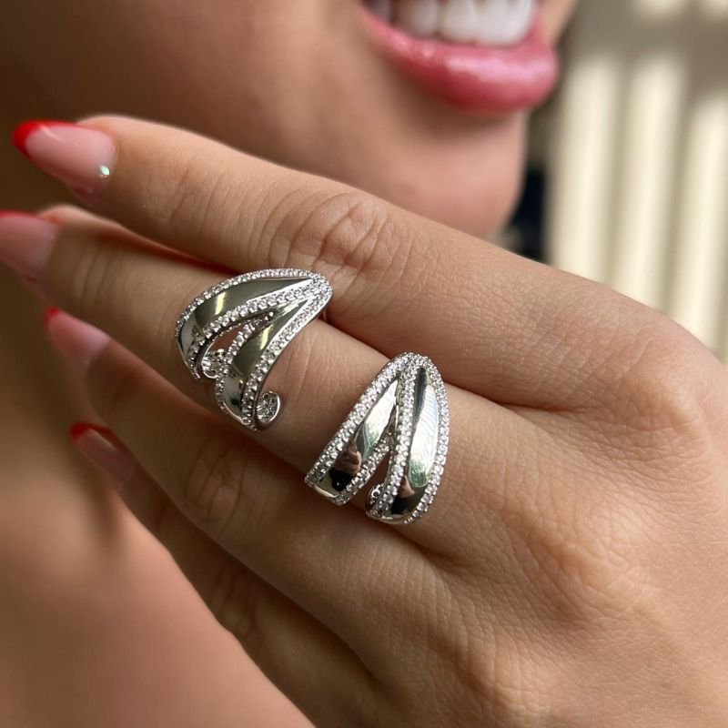 Brinco Biju Fina Dourado/Ródio