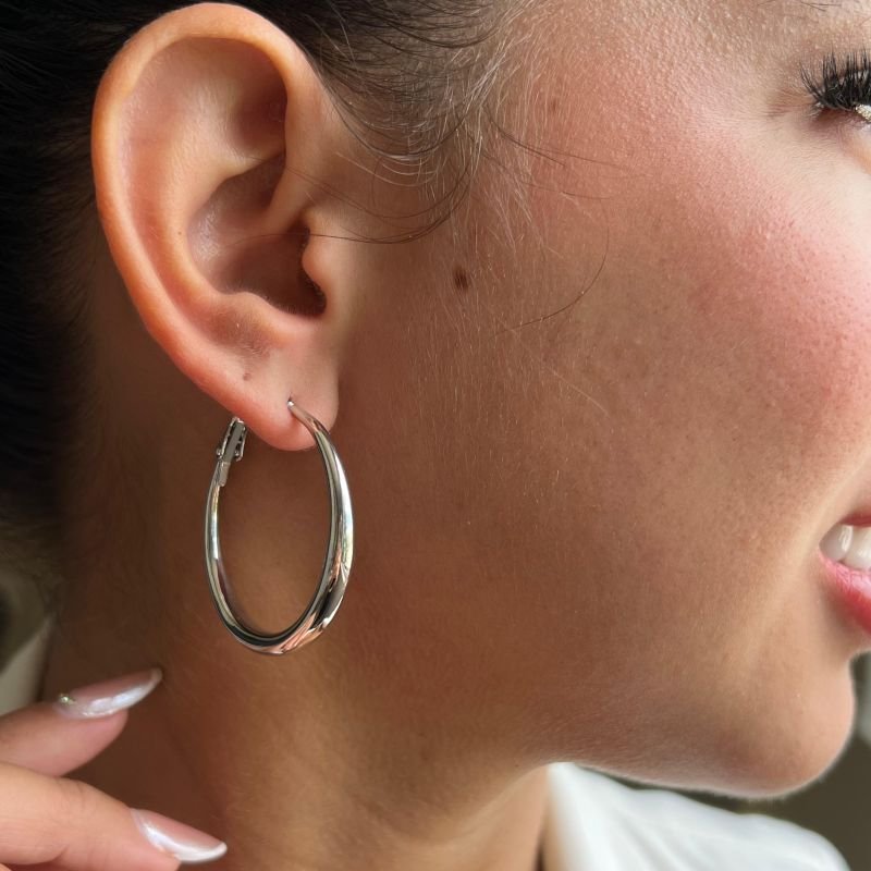 Argola Lisa Biju Fina Dourado/Ródio