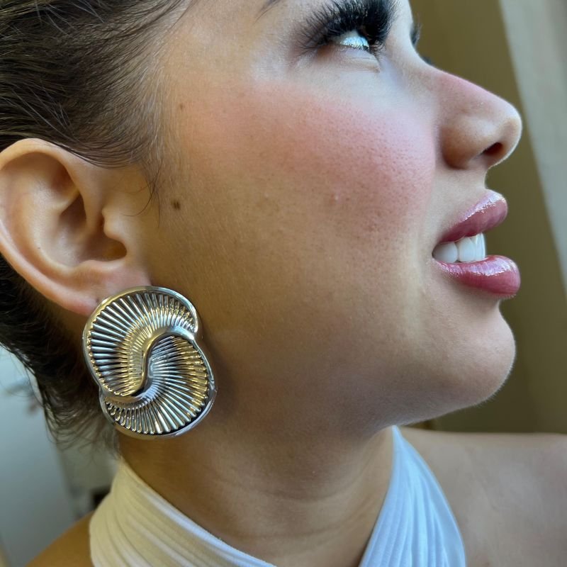 Brinco Biju Fina Dourado/Ródio