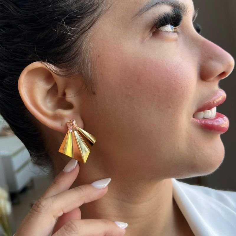 Brinco Chapeado C/ Zircônia Banho Ouro 18k