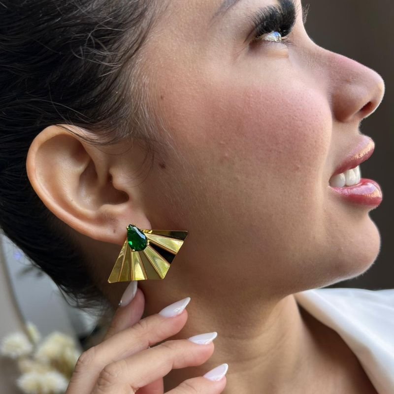 Brinco Chapeado C/ Zircônia Banho Ouro 18k