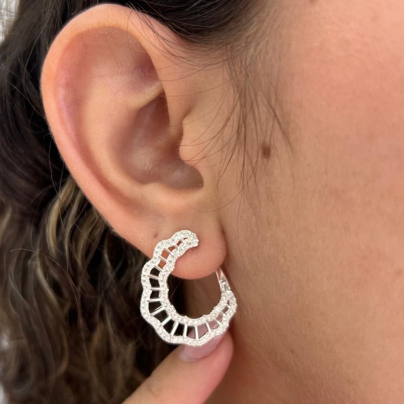 Brinco Cravejado Banho Ouro 18k/Prata 925