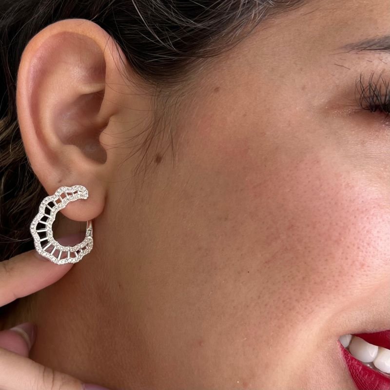 Brinco Cravejado Banho Ouro 18k/Prata 925