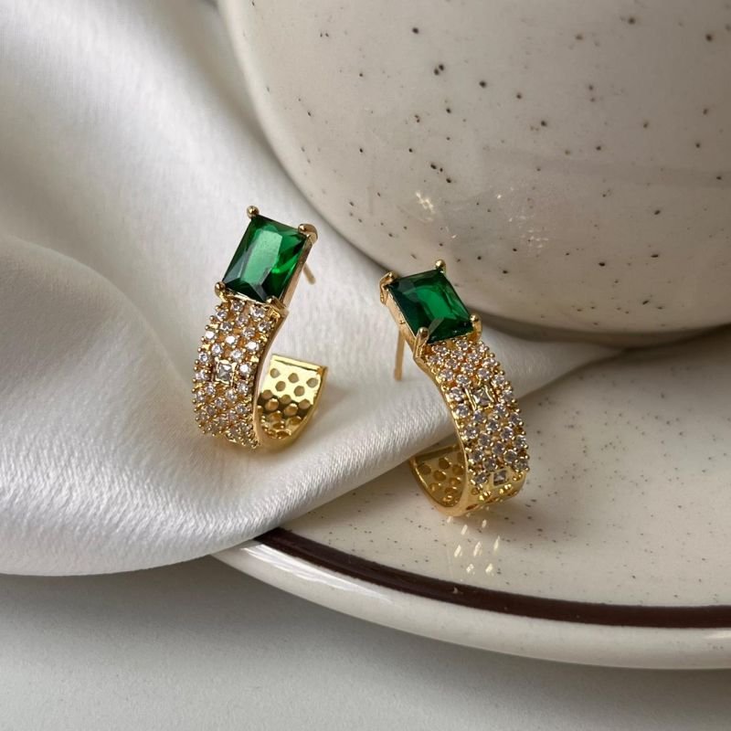 Brinco Cravejado Biju Fina Dourado/Ródio