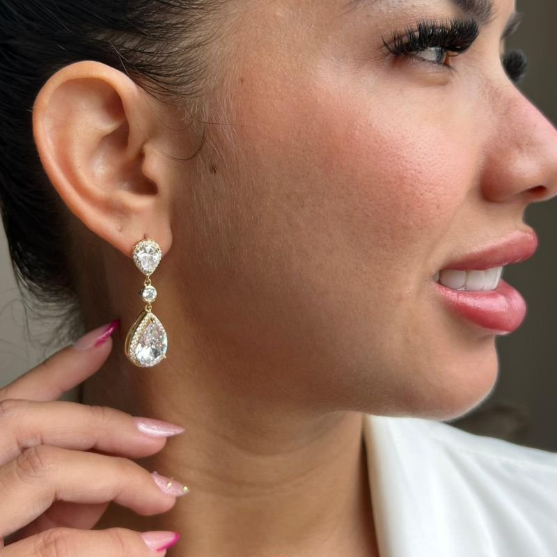 Brinco Cravejado Biju Fina Dourado/Ródio