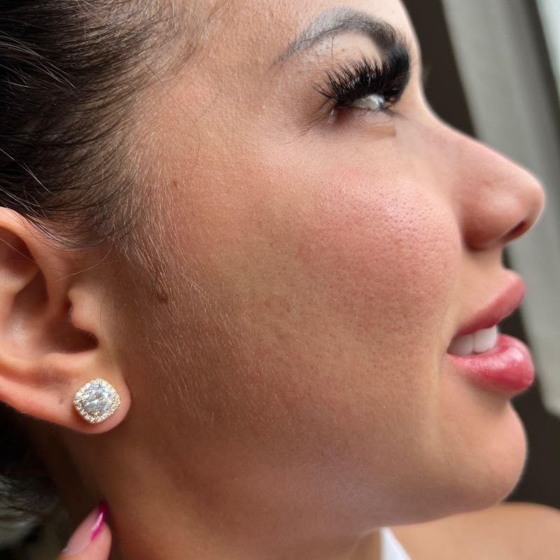 Brinco Cravejado Biju Fina Dourado/Ródio