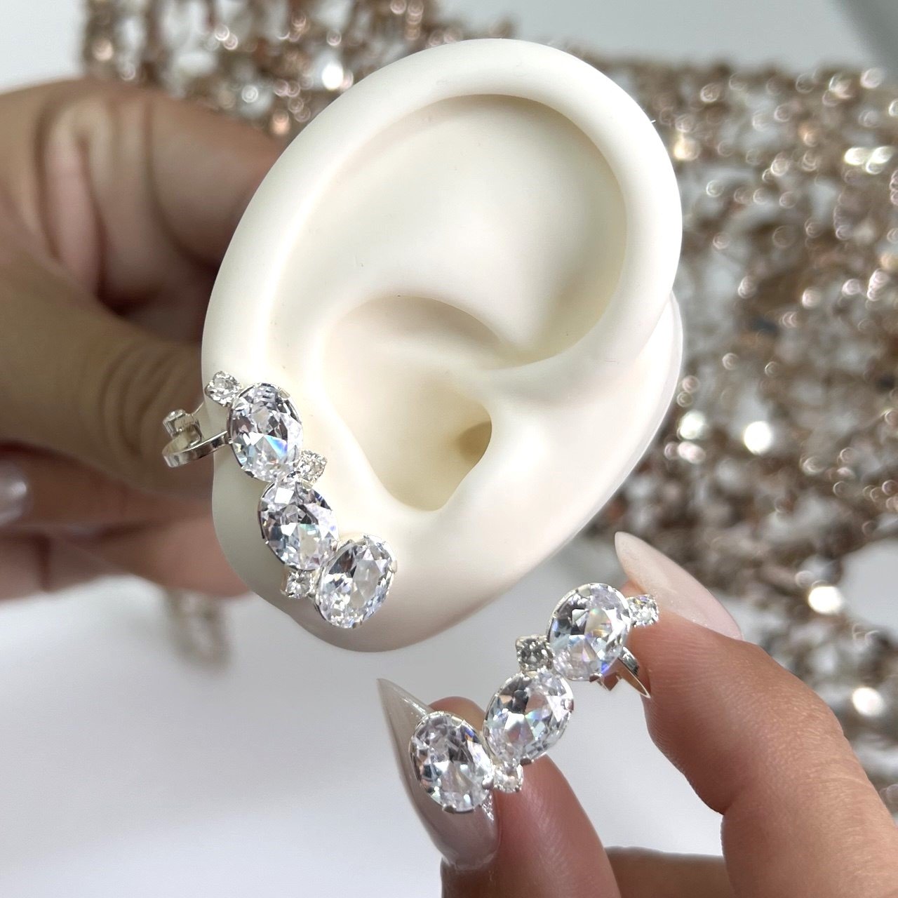 Brinco Ear Cuff Oval De Zircônia