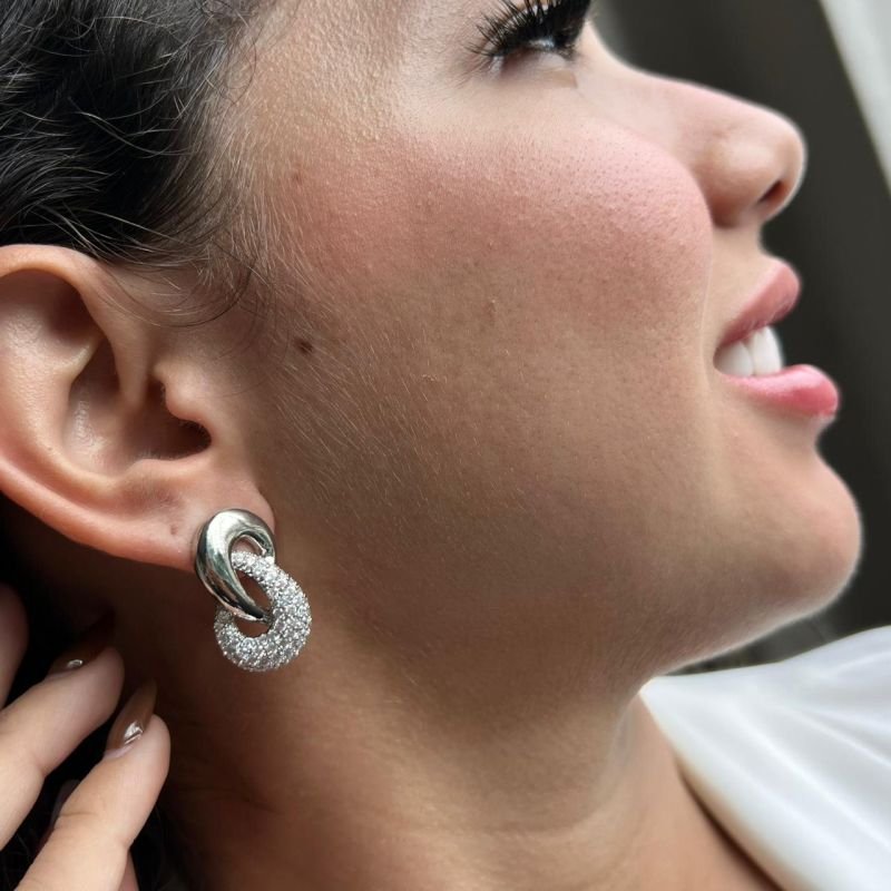 Brinco Elo Cravejado Biju Fina Dourado/Ródio