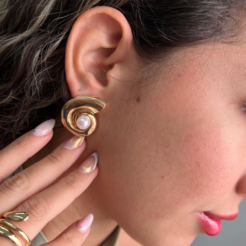 Brinco Espiral C/ Pérola Biju Fina Dourado/Ródio