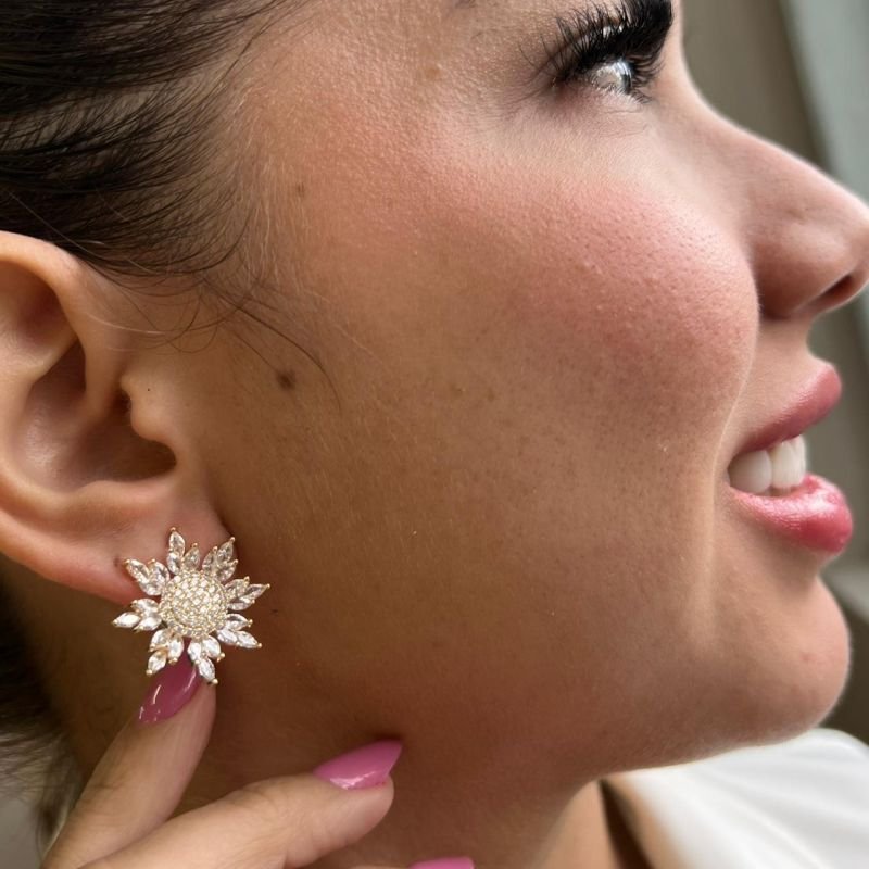 Brinco Flor Biju Fina Dourado/Ródio