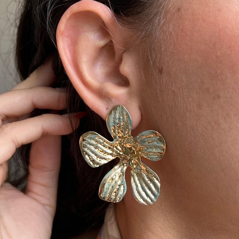 Brinco Flor Esmaltado Biju Fina