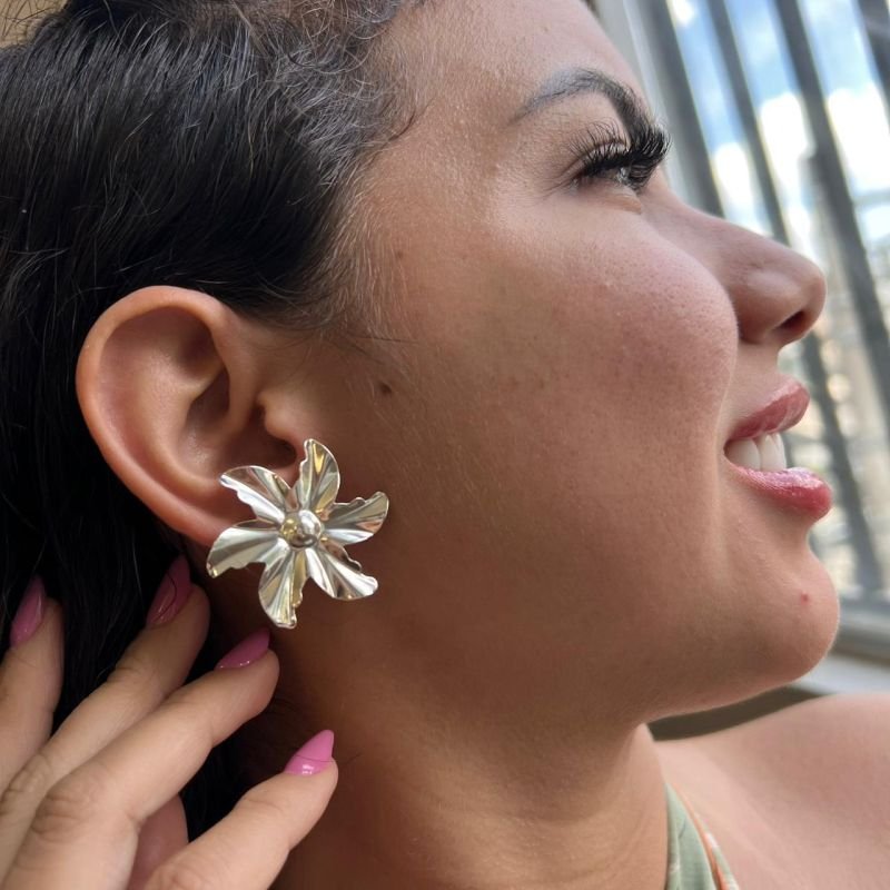 Brinco Flor Orgânico Banho Ouro 18k/Prata 925