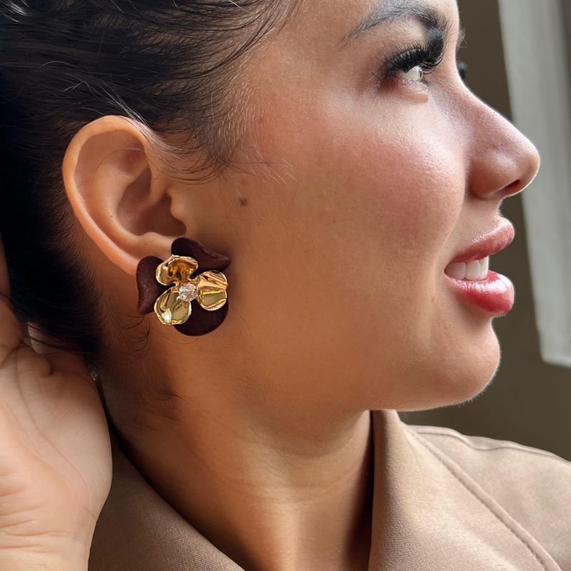 Brinco Flor Veludo Bijuteria