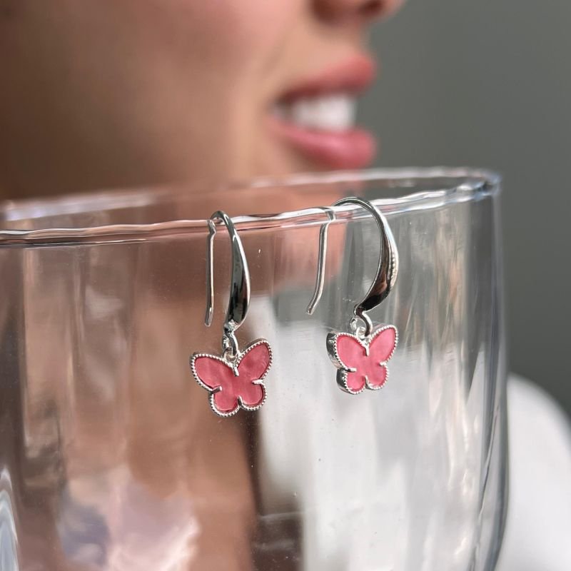 Brinco Gancho C/ Borboleta Resinada Banho Ouro 18k