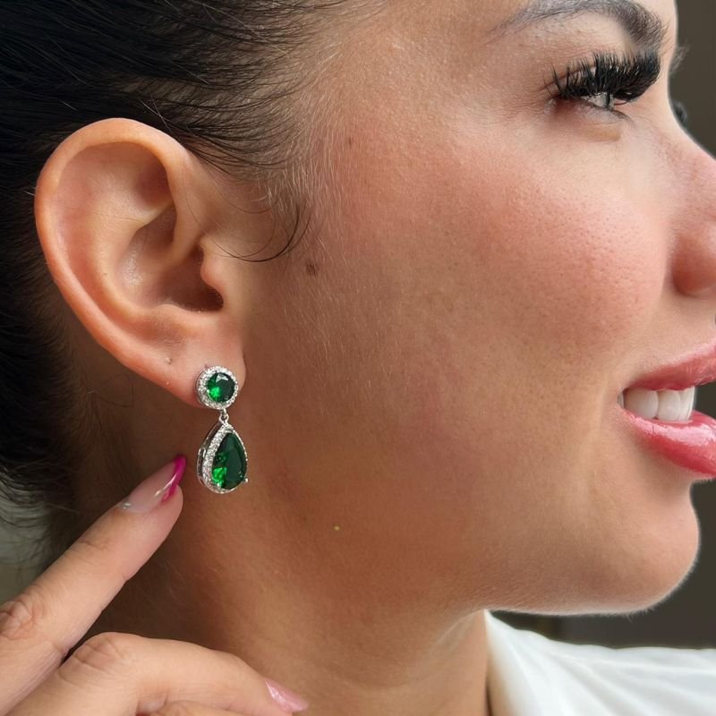 Brinco Gota Cravejado Biju Fina Dourado/Ródio