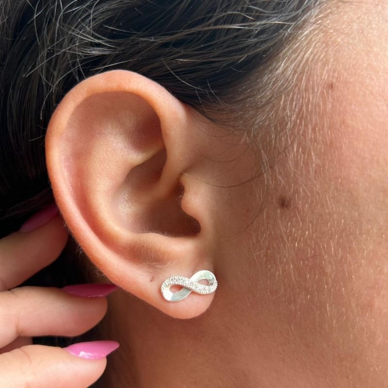 Brinco Infinito Banho Ouro 18k/Prata 925