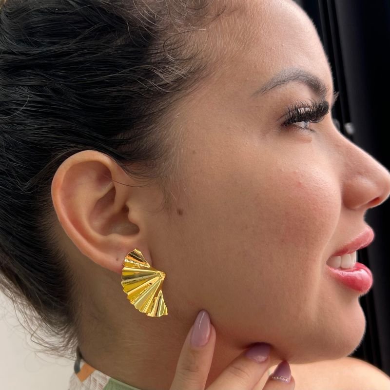 Brinco Meia Asa Orgânico Banho Ouro 18k/Prata 925