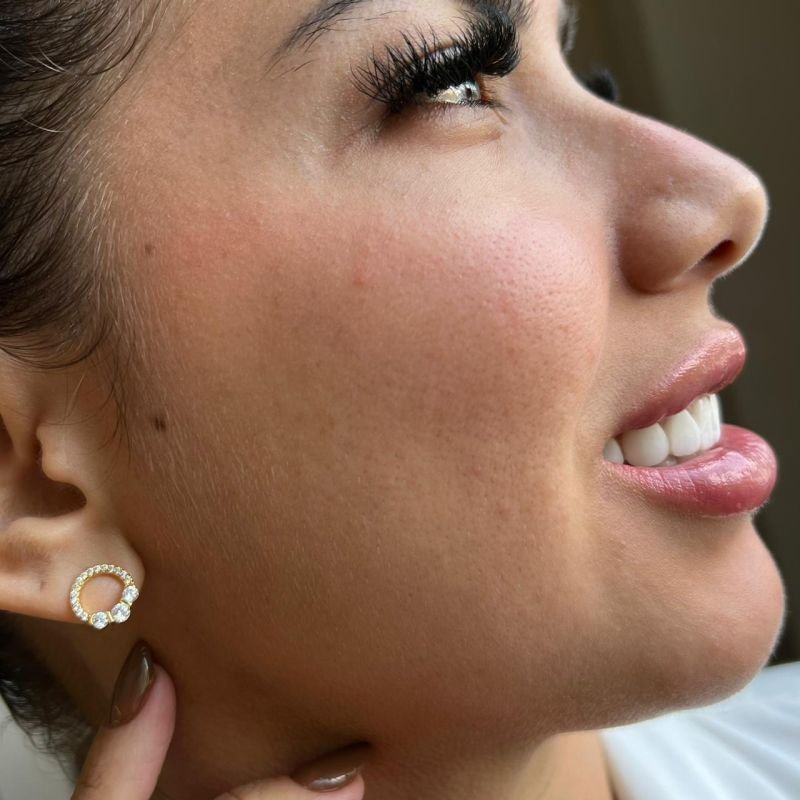 Brinco Minimalista Helena Banho Ouro18k/Prata 925