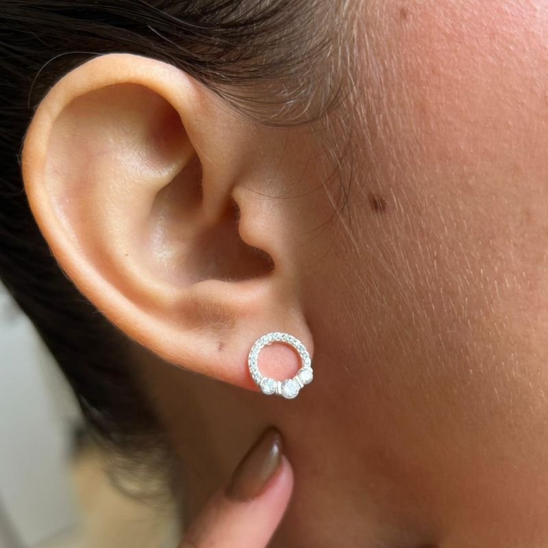 Brinco Minimalista Helena Banho Ouro18k/Prata 925