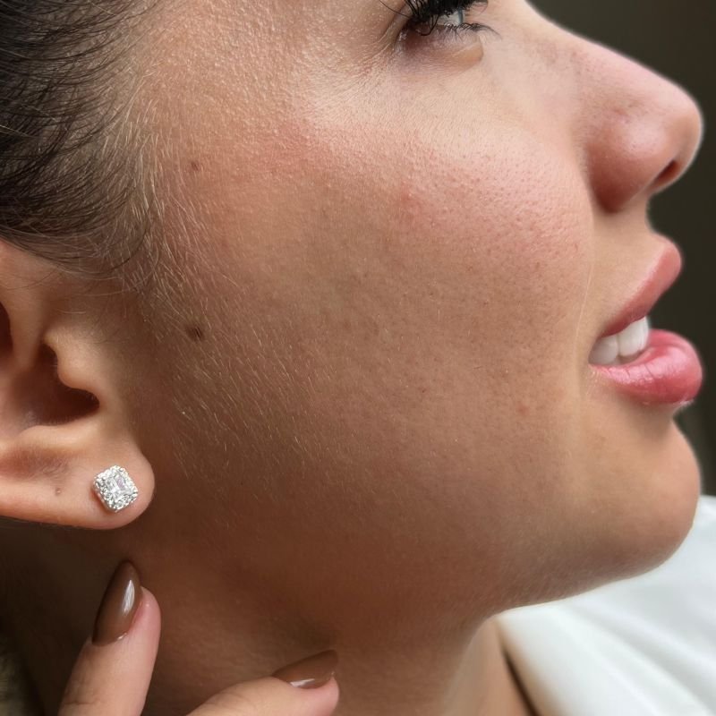 Brinco Minimalista Marcella Banho Ouro18k/Prata 925