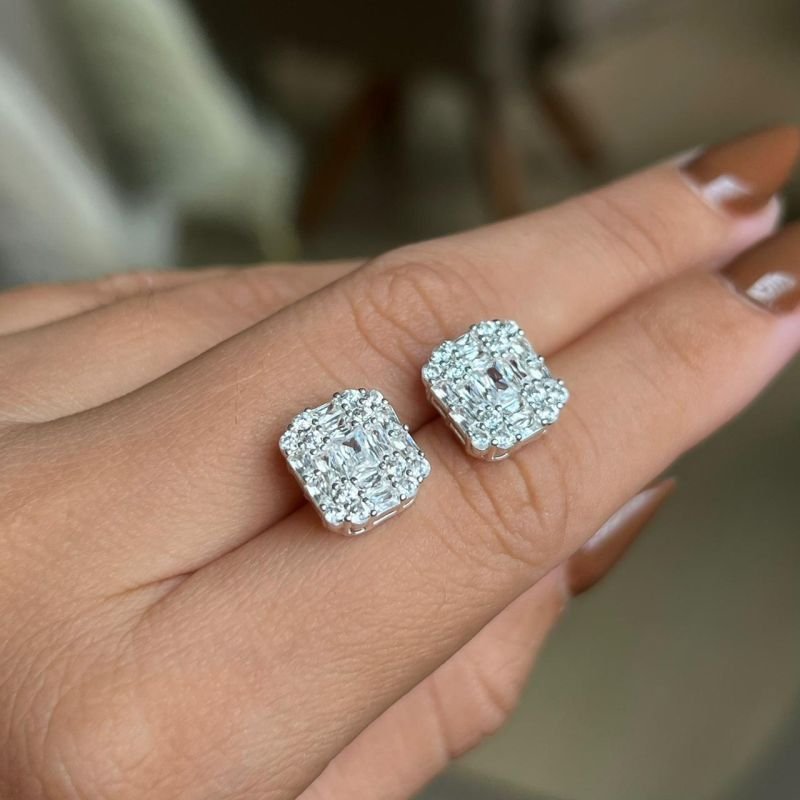 Brinco Minimalista Milena Banho Ouro18k/Prata 925