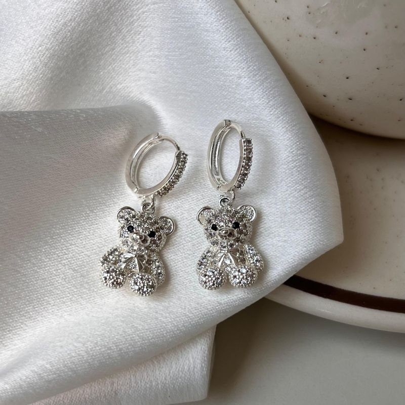 Brinco Pingente Urso Cravejado Banho Ouro 18k/Prata 925