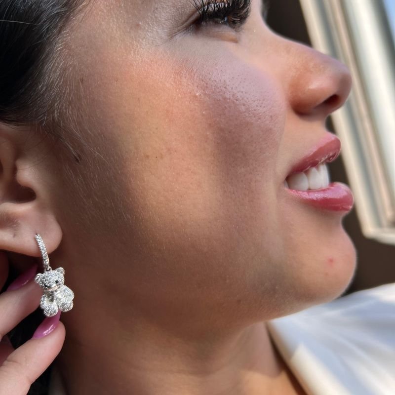 Brinco Pingente Urso Cravejado Banho Ouro 18k/Prata 925