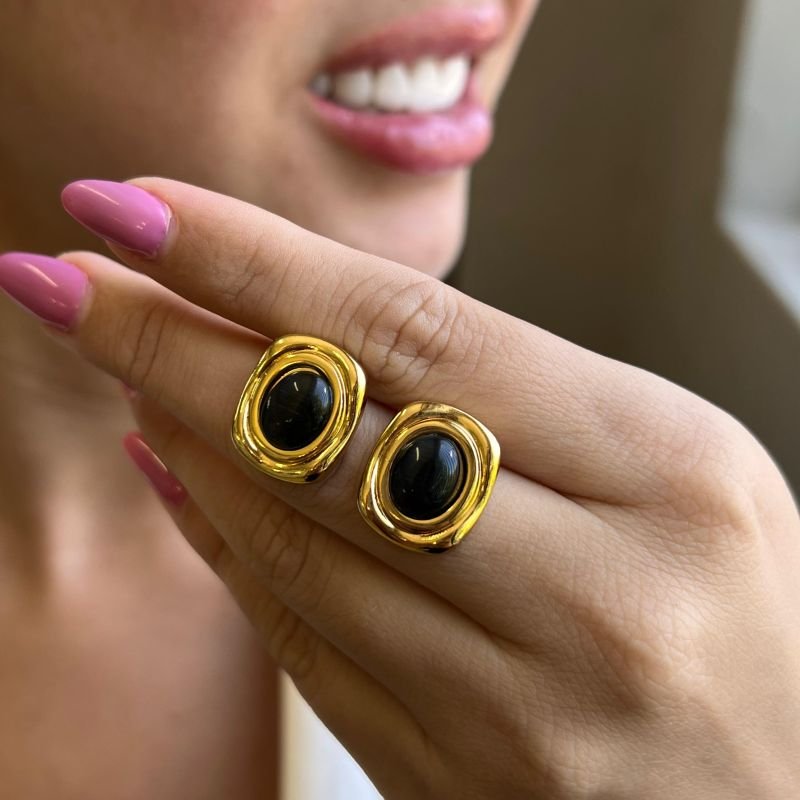 Brinco Resinado Aço Inoxidável Dourado