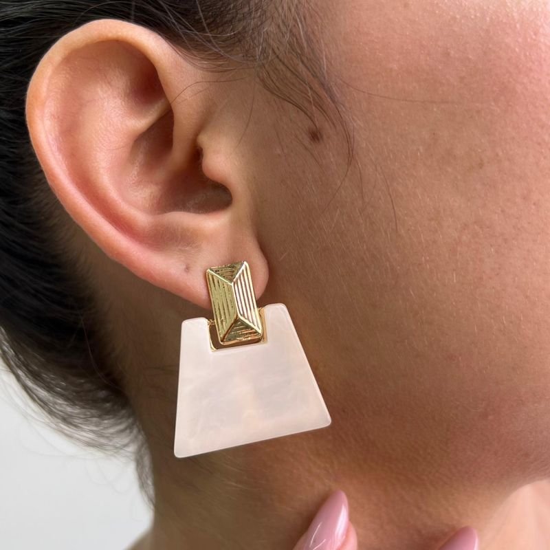 Brinco Resinado Marmorizado Biju Fina