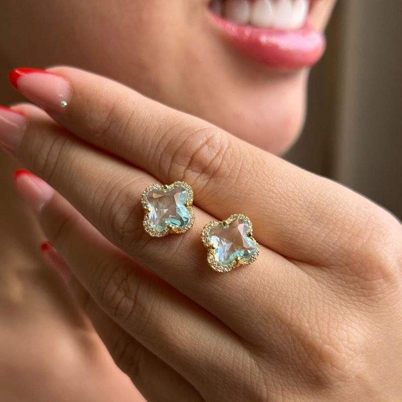 Brinco Trevo Azul Biju Fina Dourado/Ródio