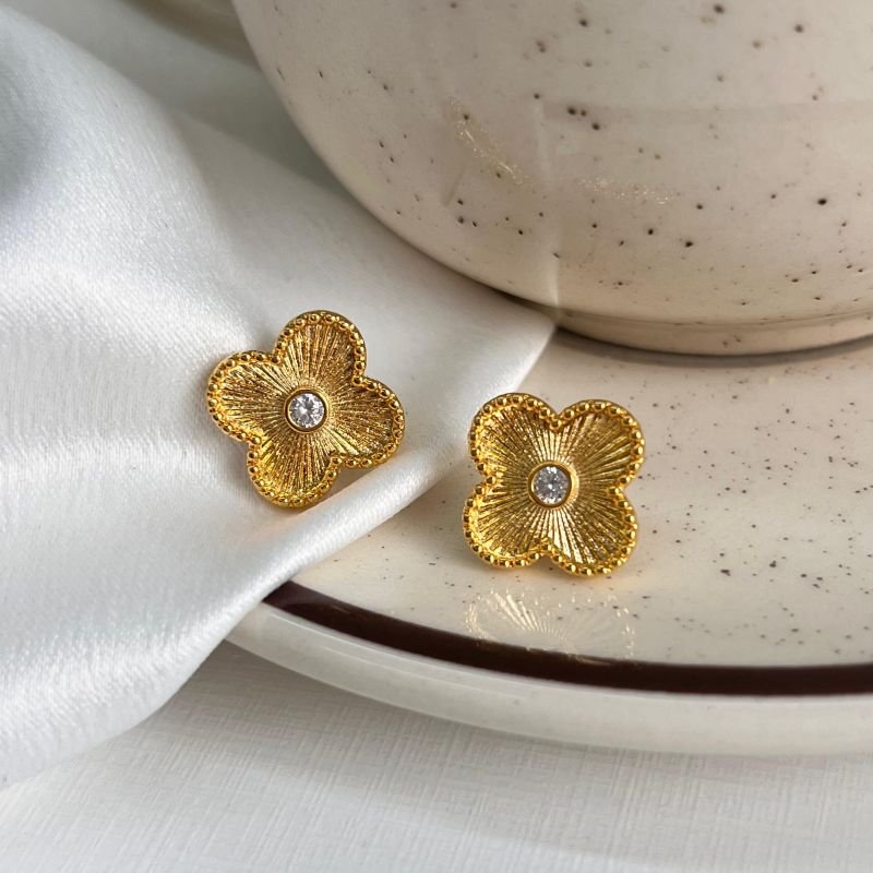 Brinco Trevo C/ Zircônia Banho Ouro 18k/Prata 925