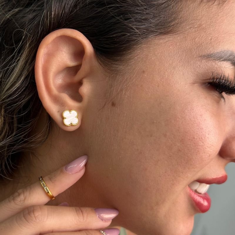 Brinco Trevo Resinado Banho Ouro 18k/Prata 925