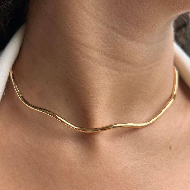 Choker Aro Rígido Ondular Biju Fina Dourado/Ródio