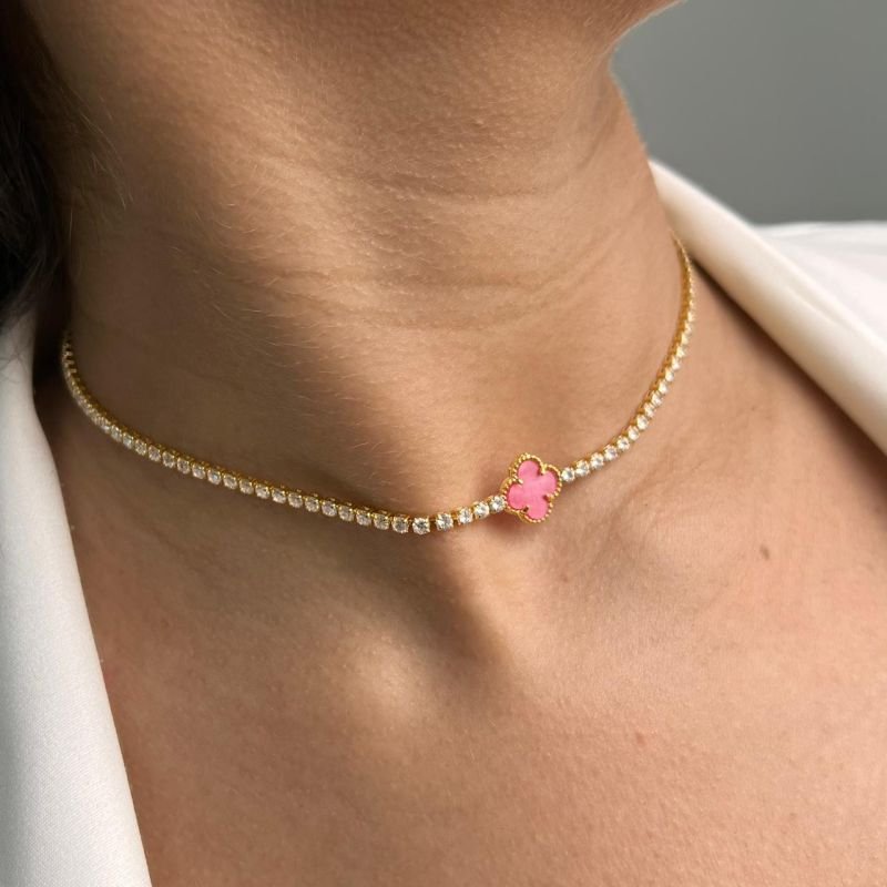 Choker Cravejada c/Trevo Banho Ouro 18k