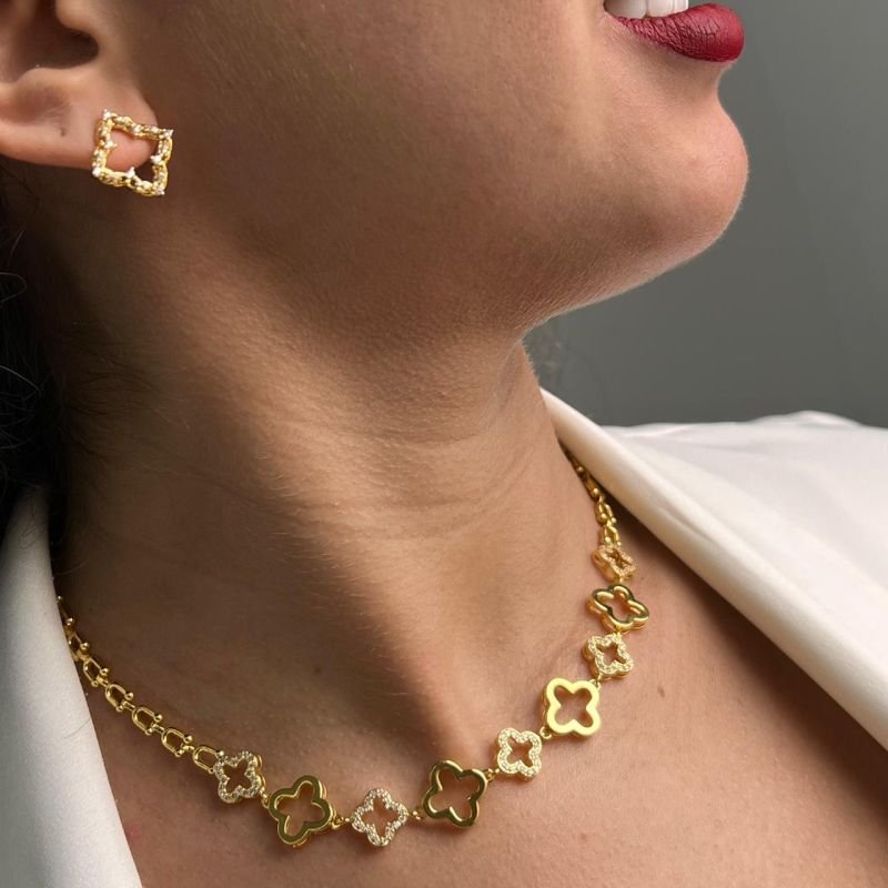 Choker Trevo Banho Ouro 18k