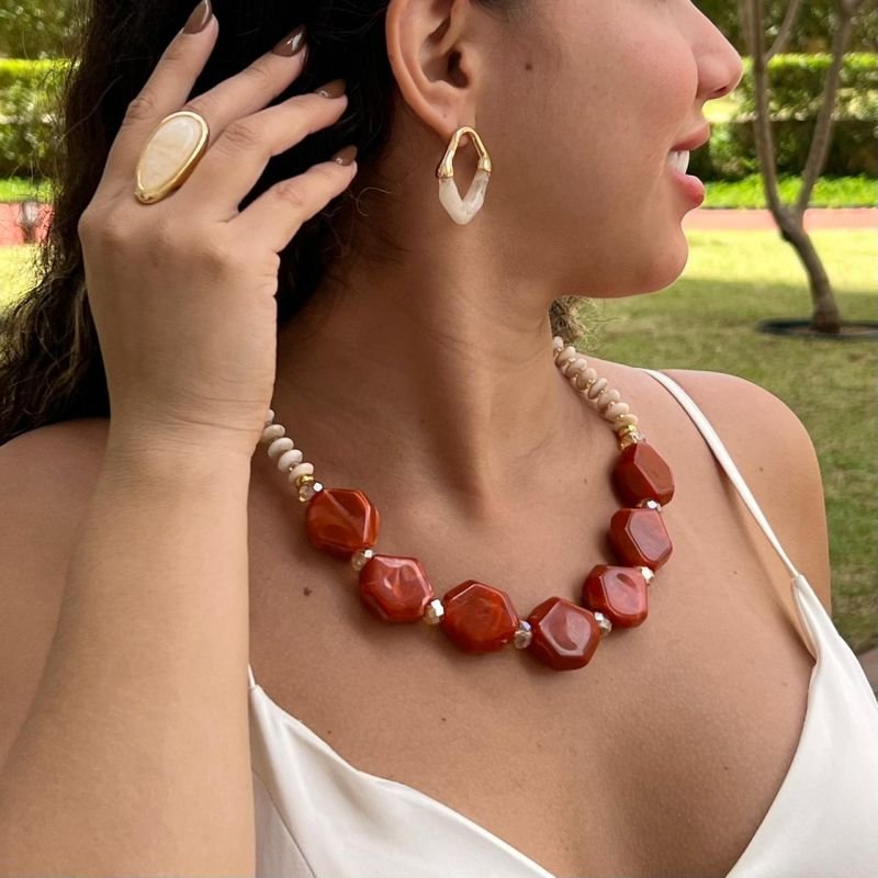 Colar Courino C/ Resina