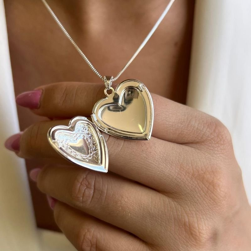 Colar Relicário Coração (M) Banho Ouro 18k/Prata 925