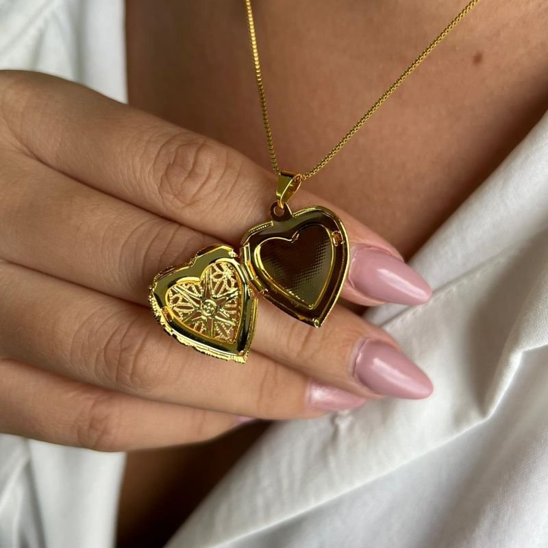 Colar Relicário (P) Banho Ouro 18k