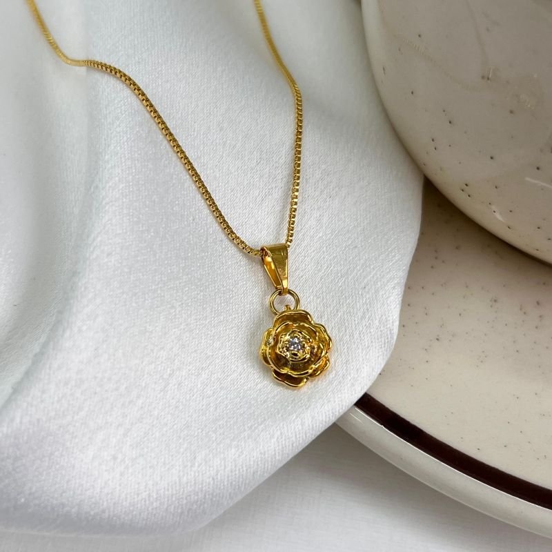 Colar rosa Banho Ouro 18k/Prata925