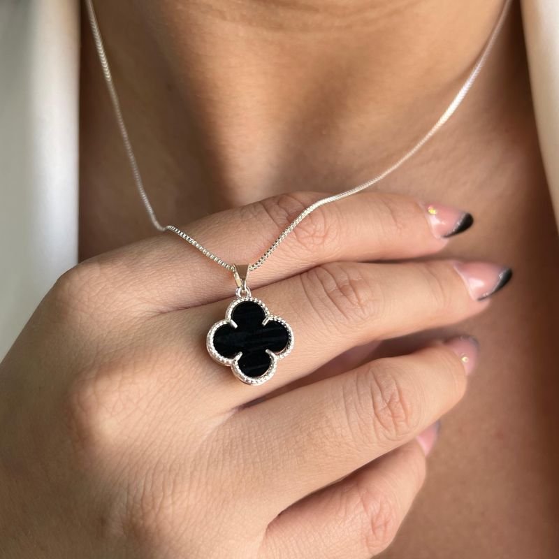 Colar Trevo Resinado Banho Prata 925