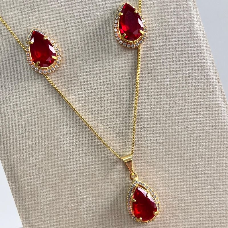 Conjunto Colar + Brinco Gota Banho Ouro 18k